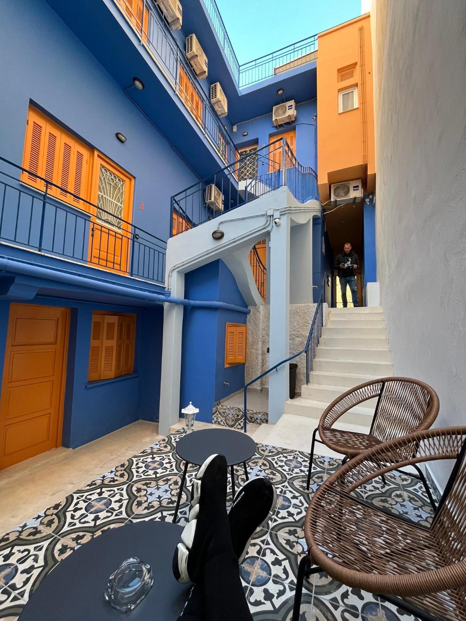 The Blue House Athensアパートホテル エクステリア 写真